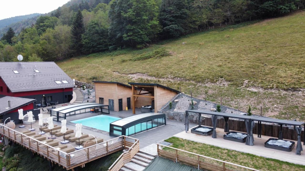 La Ferme De Rochesson, Jacuzzis & Piscine Commune 外观 照片