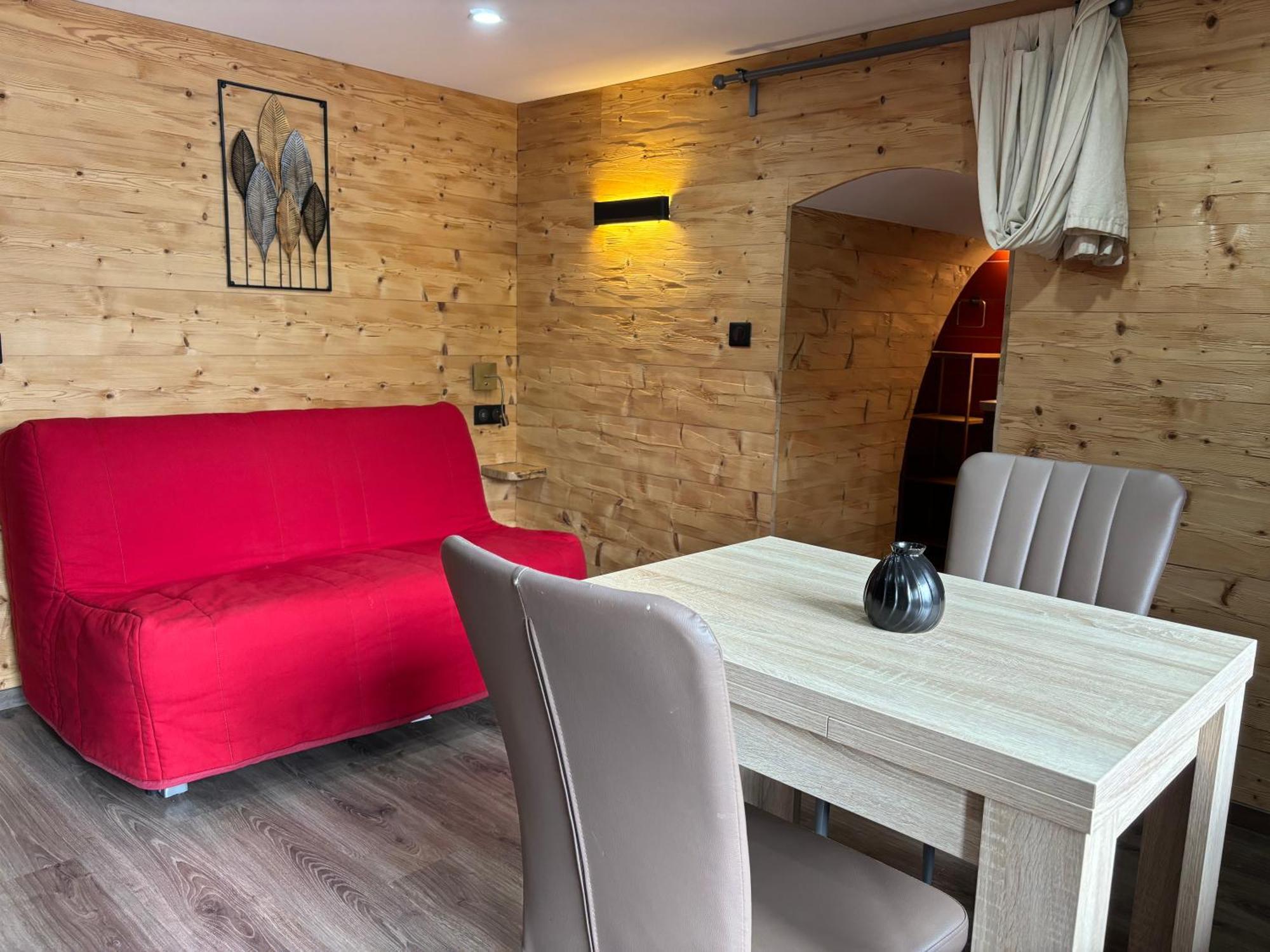 La Ferme De Rochesson, Jacuzzis & Piscine Commune 外观 照片