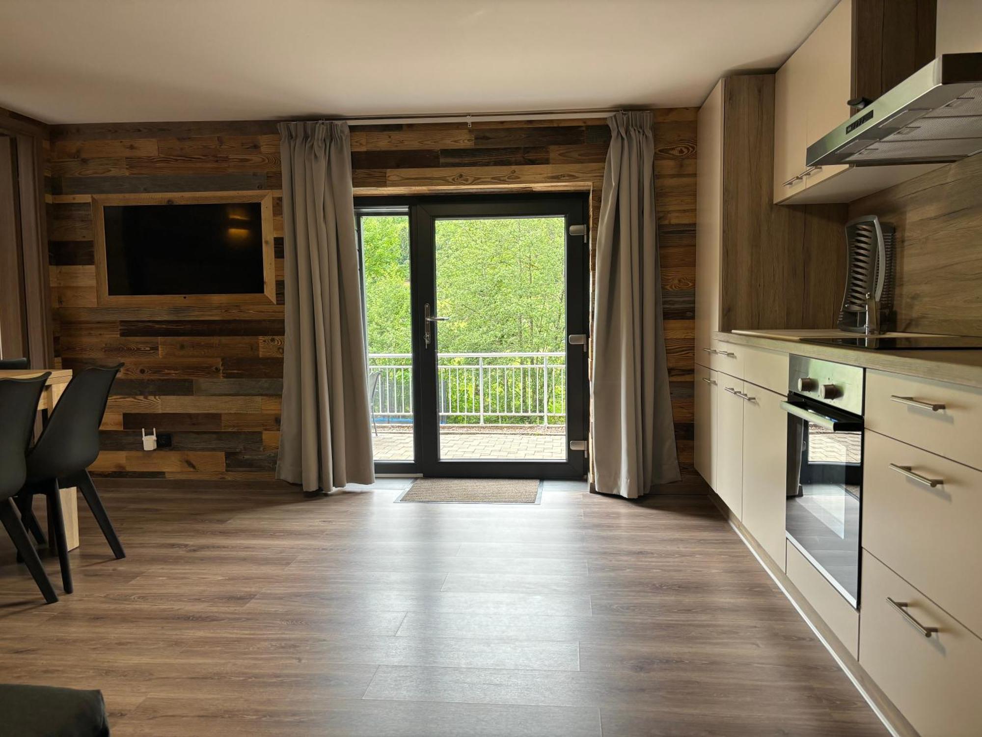 La Ferme De Rochesson, Jacuzzis & Piscine Commune 外观 照片